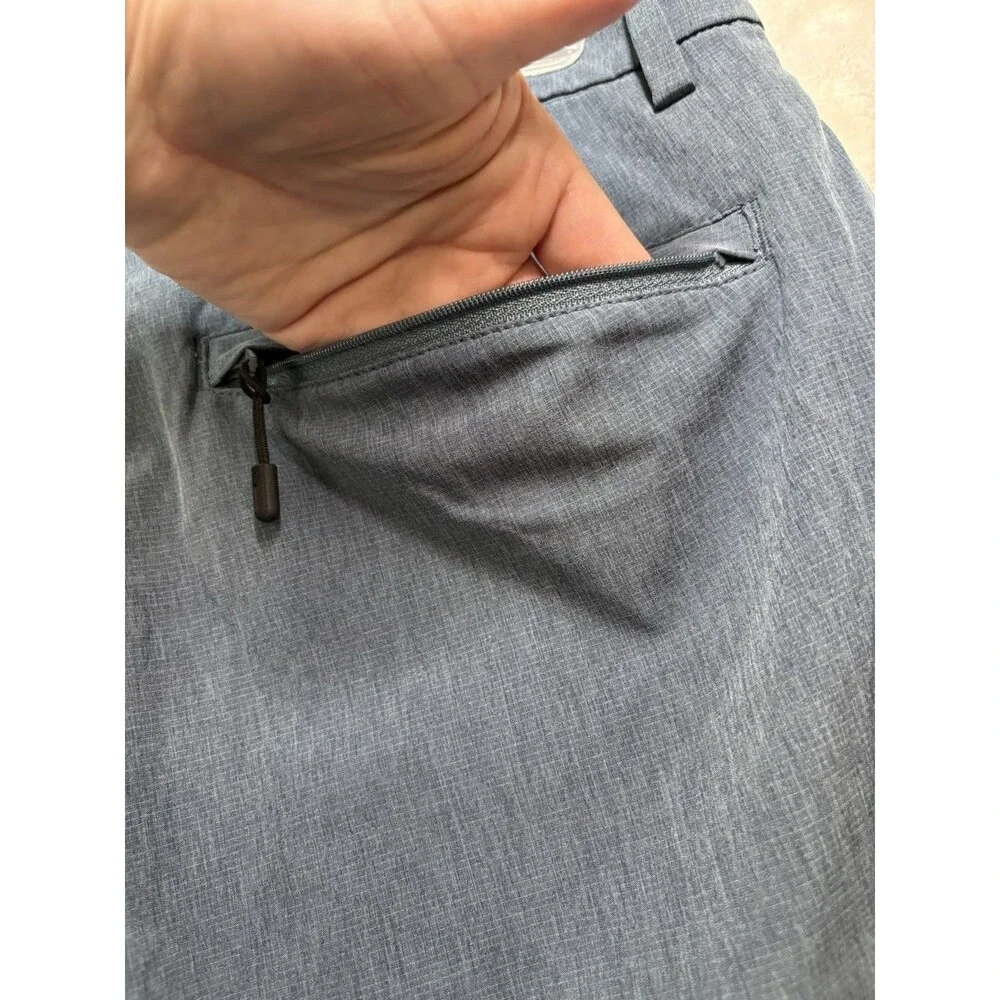 Men’s Old Navy Active Stretchtech Shorts - Size 30
